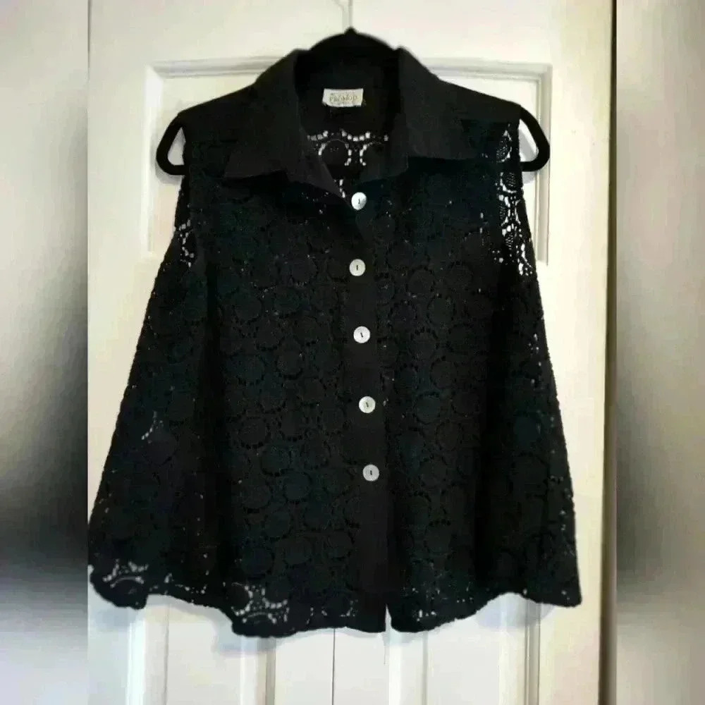 Promod  Parisian Chic Feminine Black Sleeveless Baby Doll button down Top | M